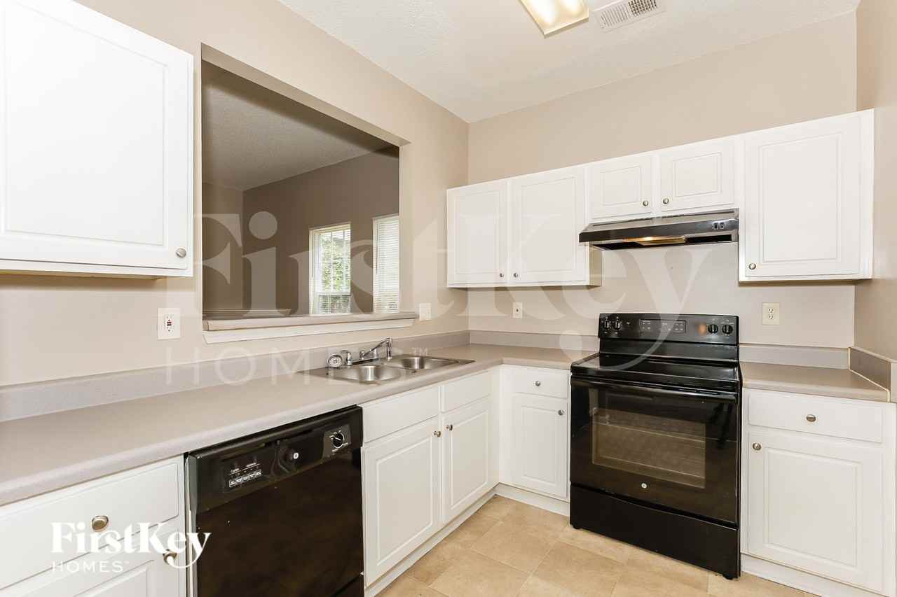 3606 Ginnis Dr Sw #8 - Photo 6 of 19