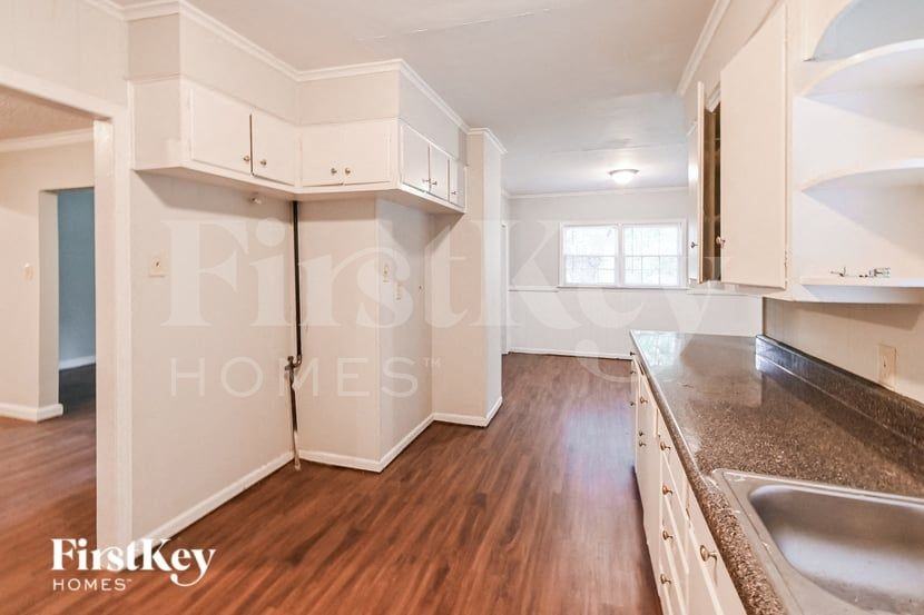 3412 Lucibill Rd - Photo 5 of 16