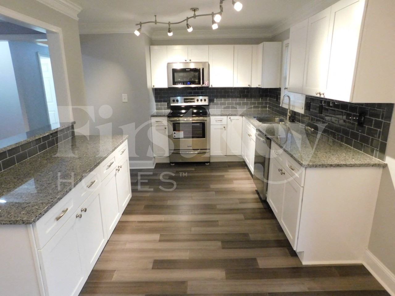 2742 Sherlock Dr - Photo 4 of 14