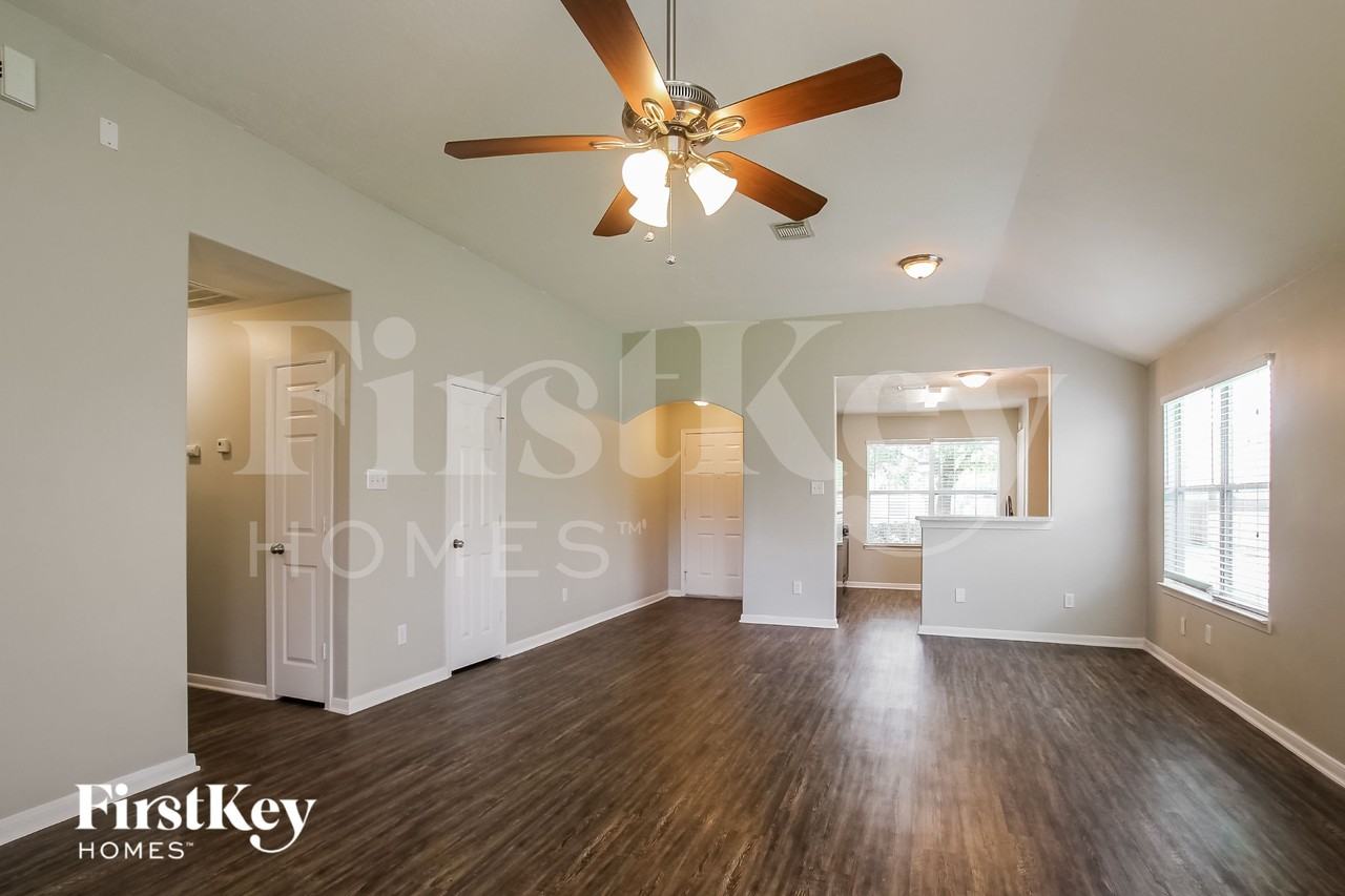 19706 Buckland Park Dr - Photo 4 of 16
