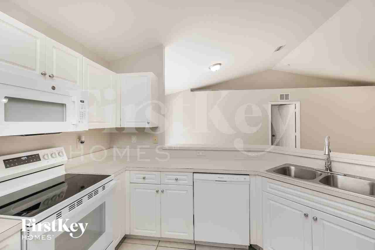 1703 Dale Ave - Photo 7 of 16