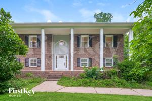 featured image of 160 Rhyne Ct