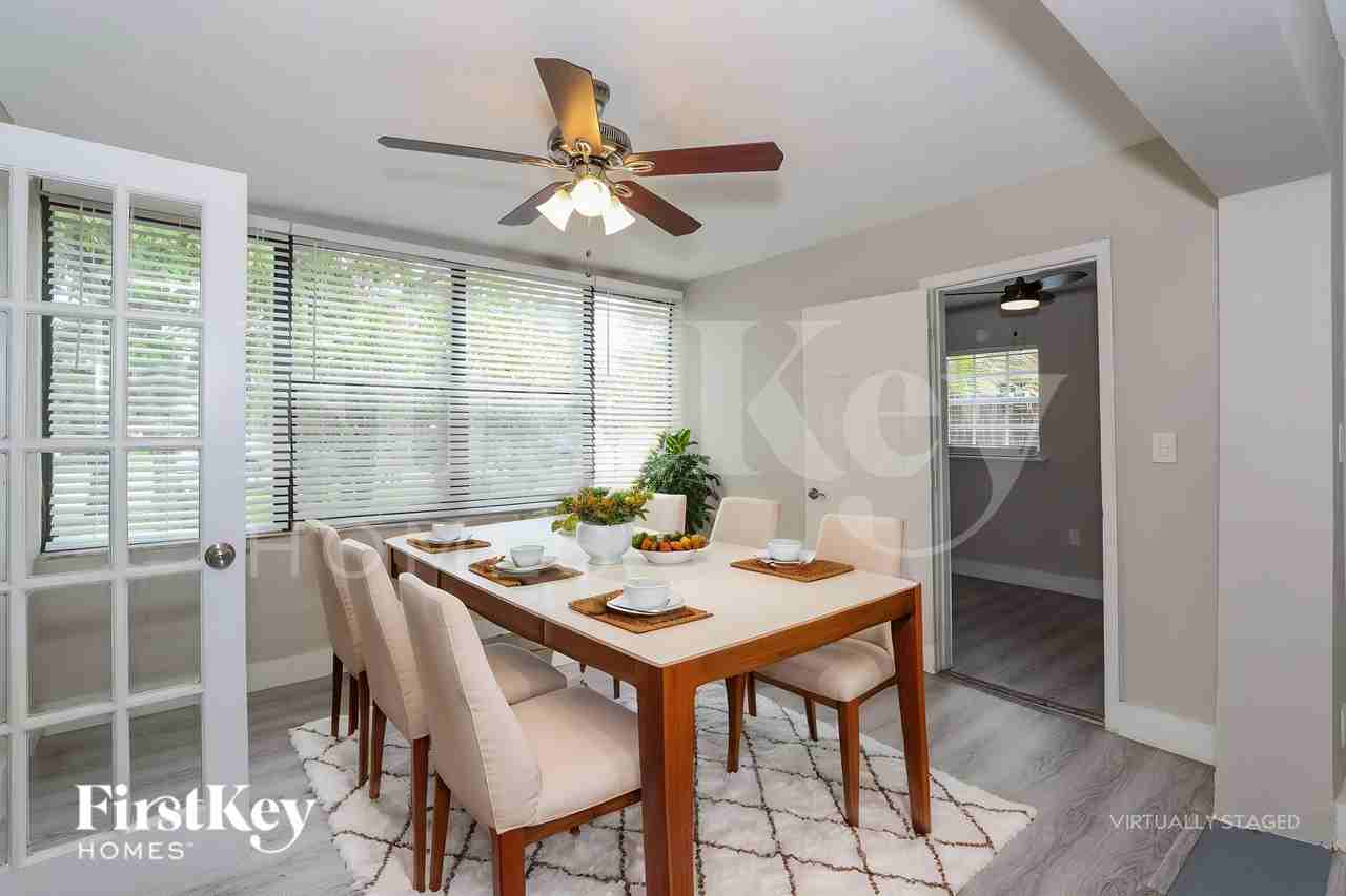 1185 Arizona Ave - Photo 7 of 19