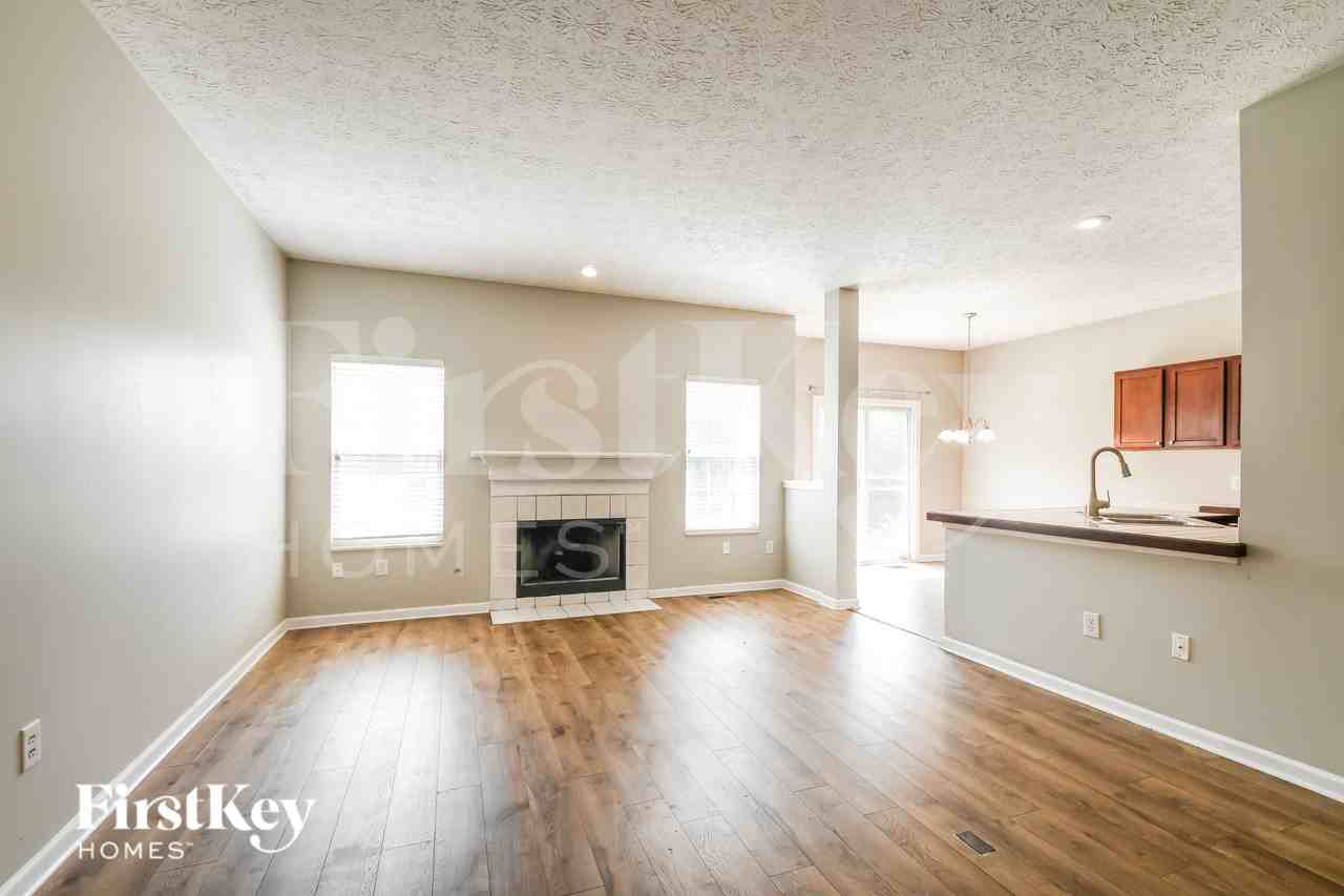 11263 Hearthstone Dr - Photo 3 of 19
