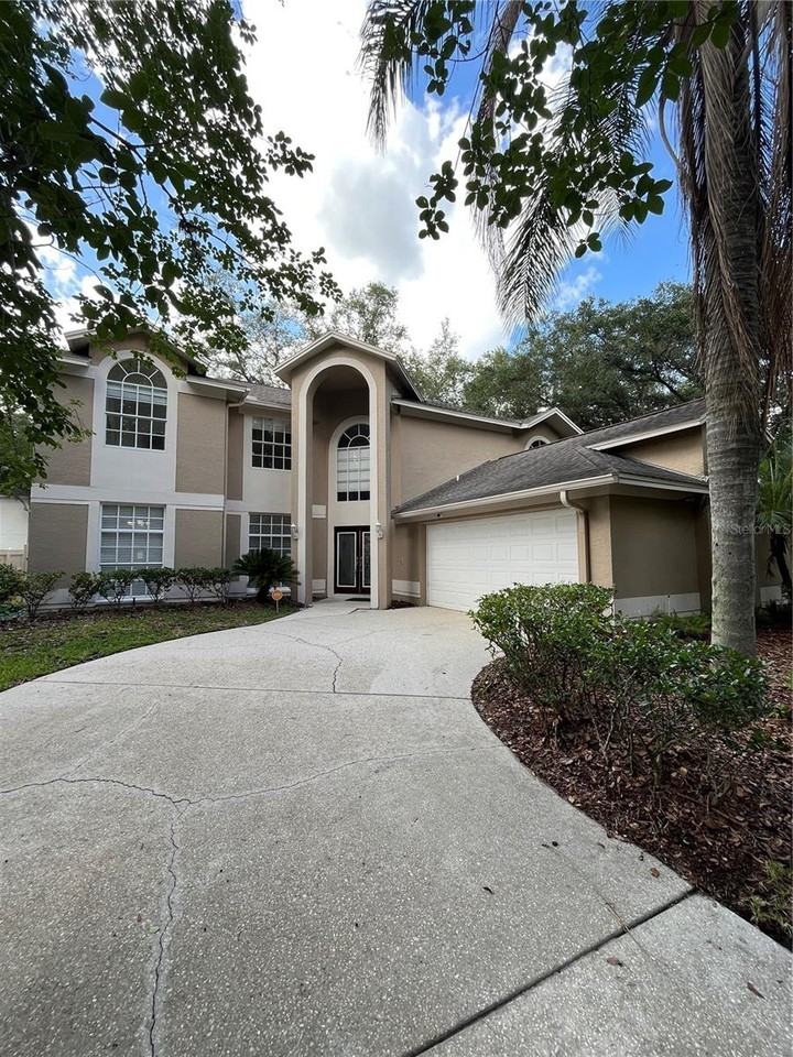 9318 Heritage Oak Ct - Photo 3 of 48