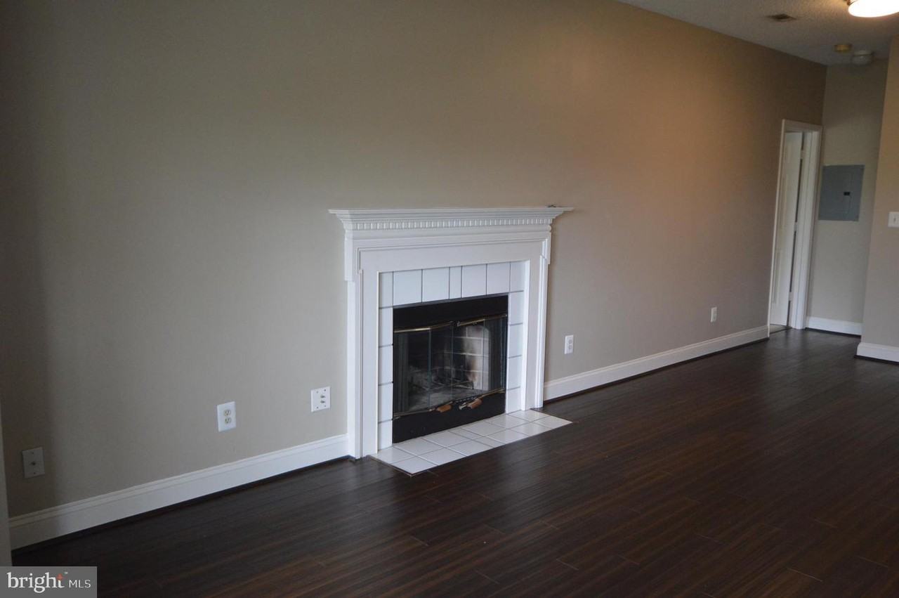 13058 Autumn Woods Way ##301 - Photo 3 of 25