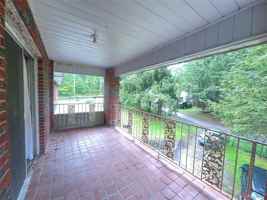 featured image of 4 Beach Rd Unit 2