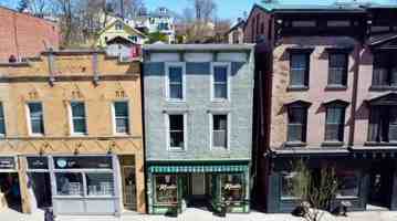 featured image of 412 Main St