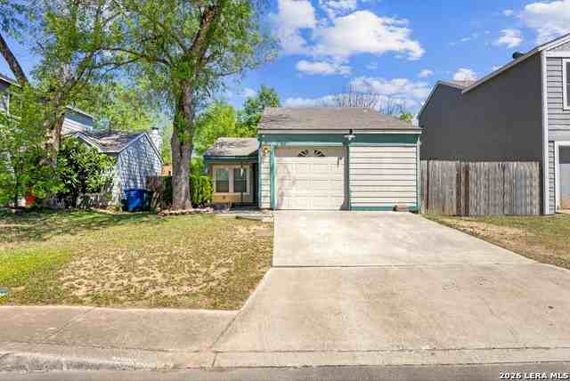9929 Village Briar - Photo 3 of 24