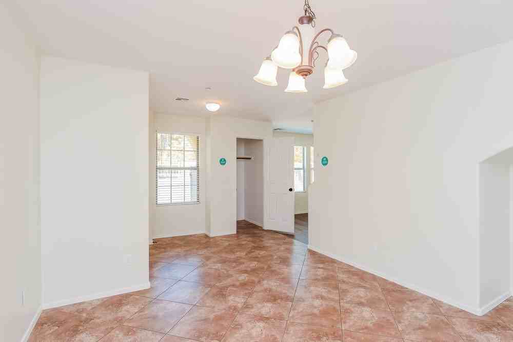 3008 E Megan St - Photo 5 of 18