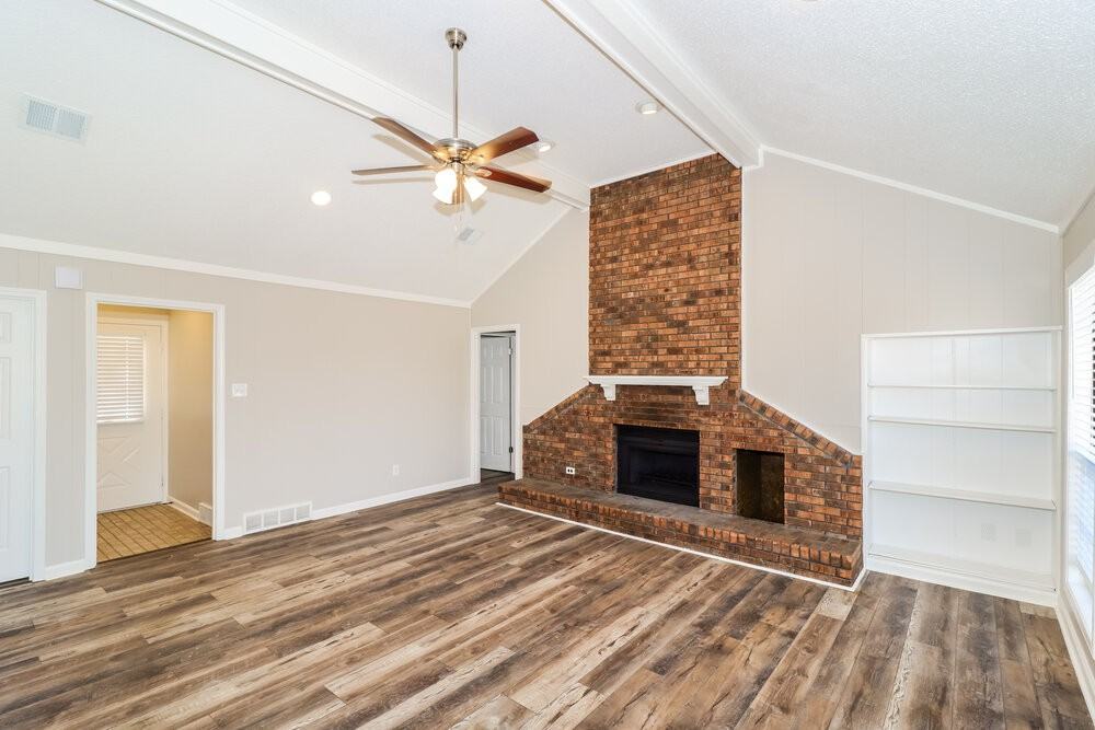 5642 Crievewood Dr - Photo 5 of 16