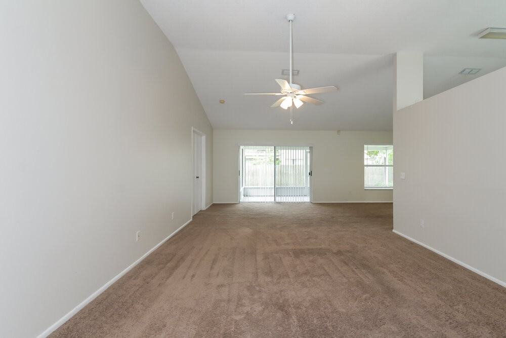 4814 11th Avenue Cir E - Photo 2 of 13