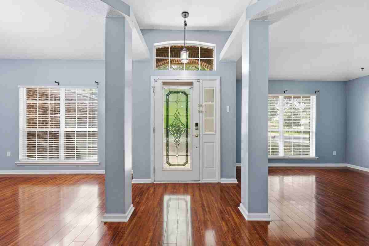 1931 Emily Gail Ct - Photo 2 of 5