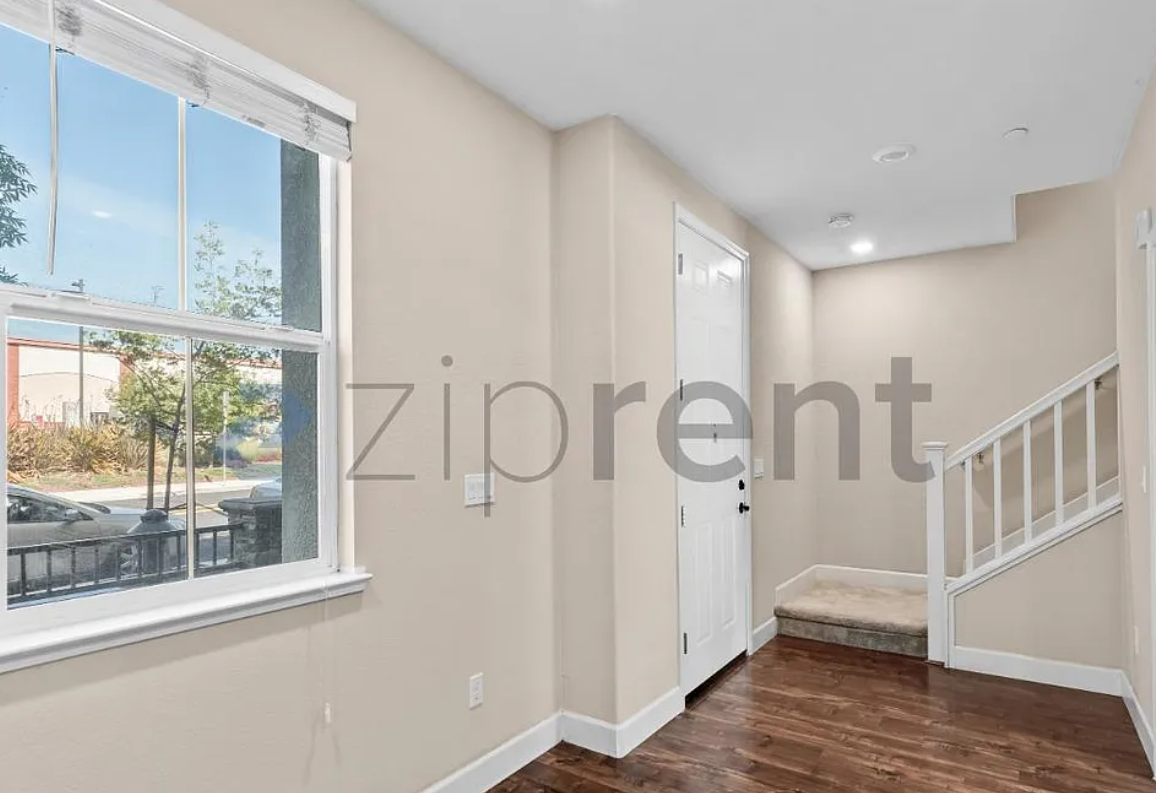 25937 Dollar St - Photo 2 of 16