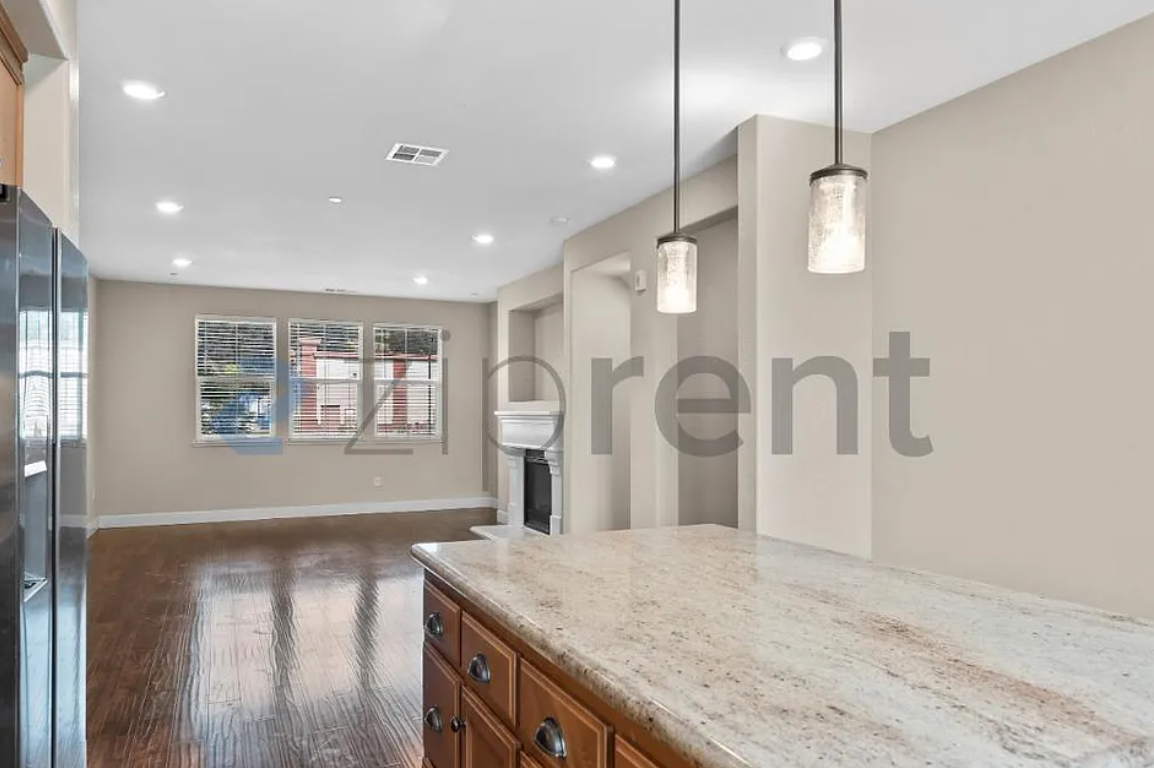 25937 Dollar St - Photo 7 of 16