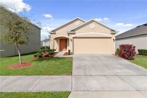 featured image of 1043 Bethpage Rd