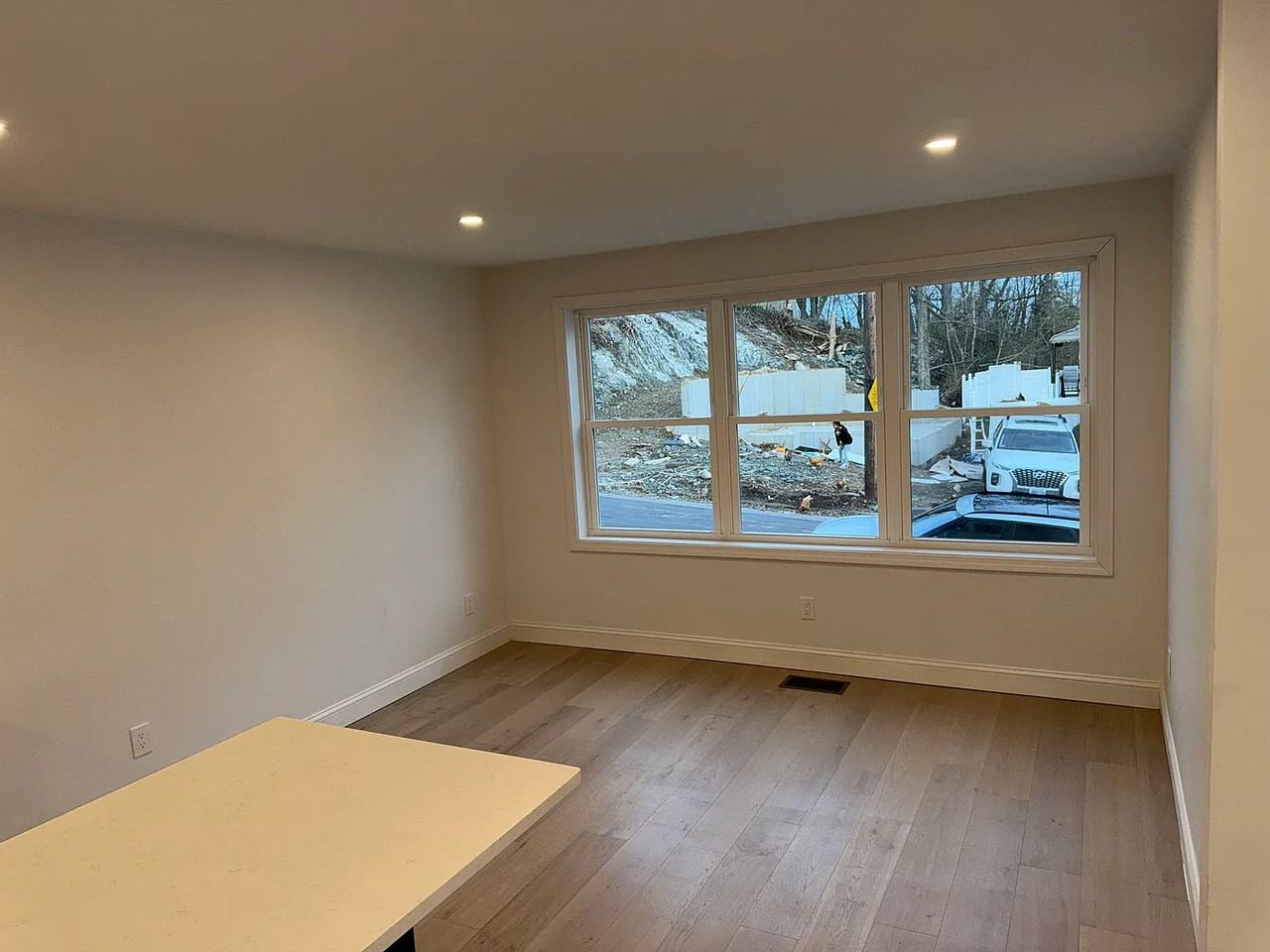 30 Ridgeway Ave - Photo 3 of 9