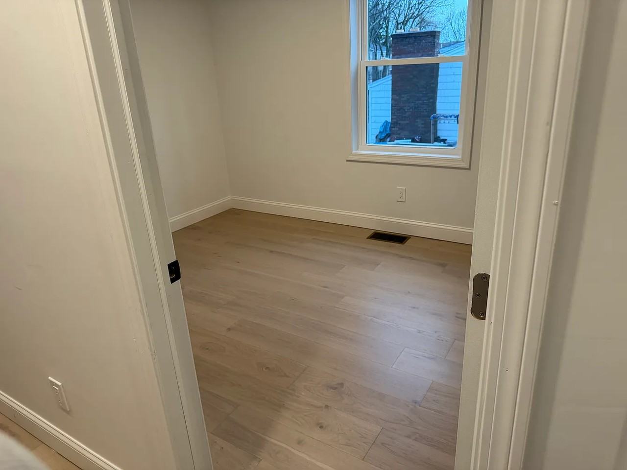30 Ridgeway Ave - Photo 6 of 9