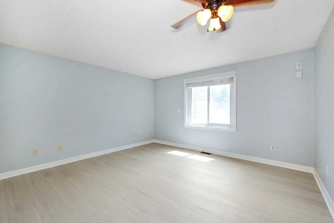 157 Searles Rd - Photo 6 of 9