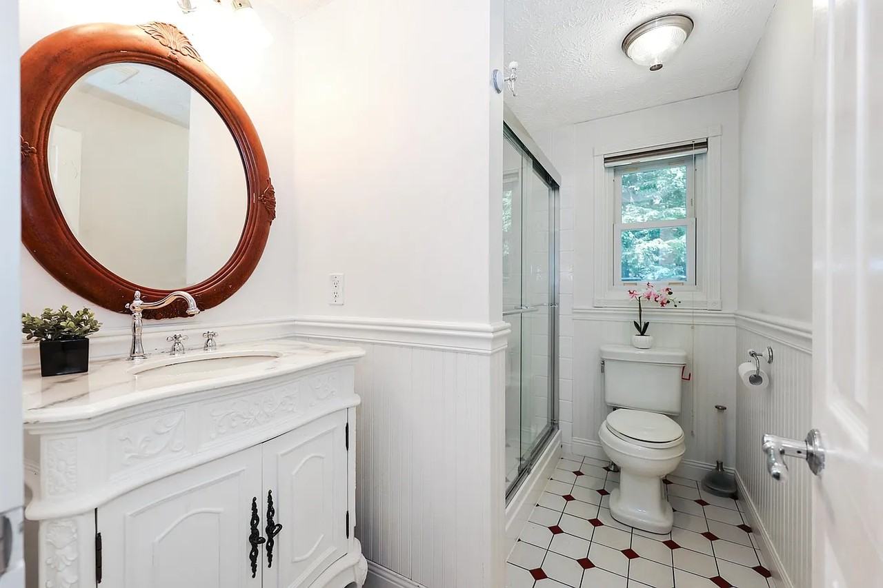 157 Searles Rd - Photo 7 of 9