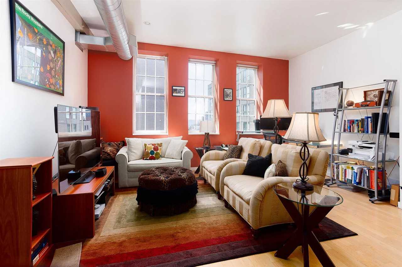 161 Saint Paul St - Photo 6 of 12