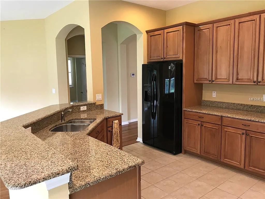 7730 Crescent Palm Dr - Photo 7 of 24