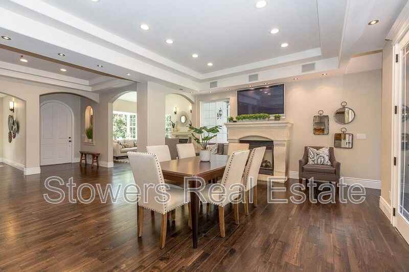 705 Moraga Rd - Photo 4 of 34