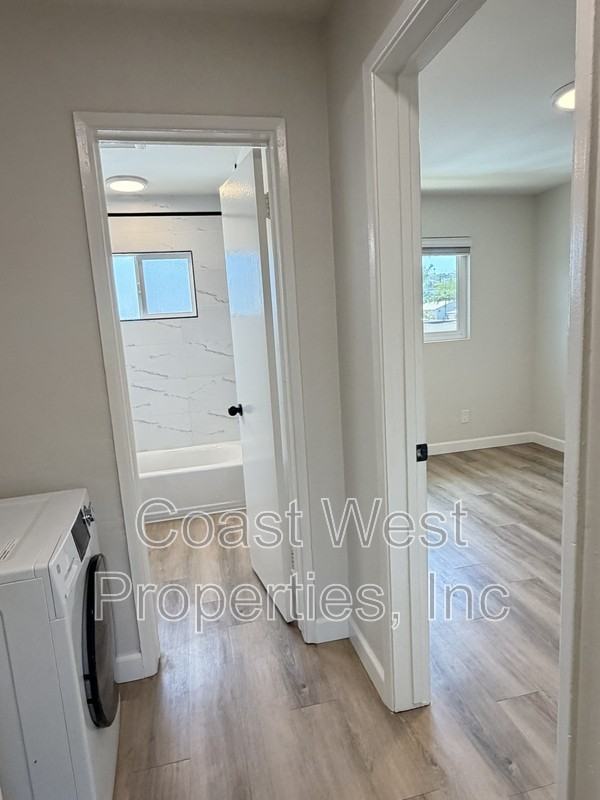4802 Orchard Ave - Photo 7 of 15