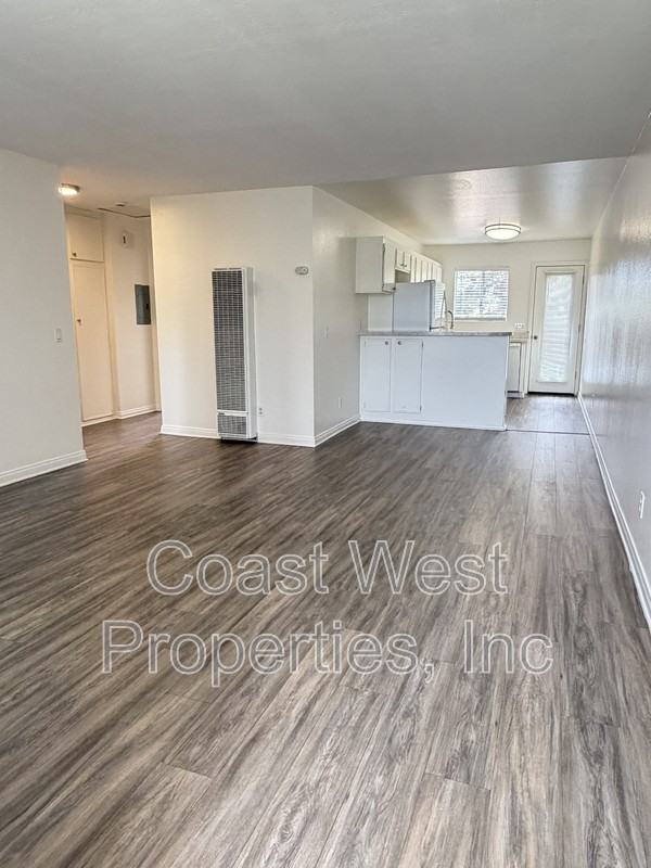 485 Chestnut Ave - Photo 2 of 16