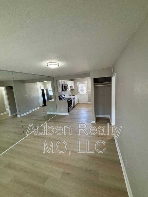 3143 Puckett Rd #740 - Photo 7 of 12