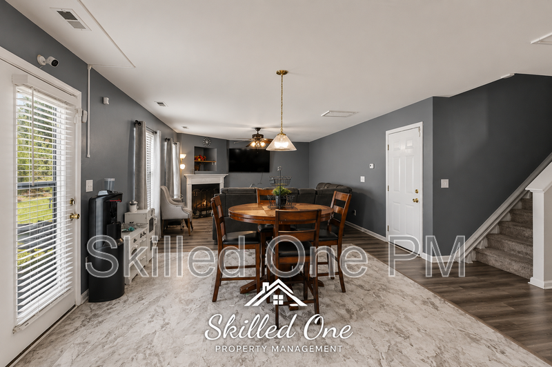 3914 Jack Pine Ct - Photo 5 of 15