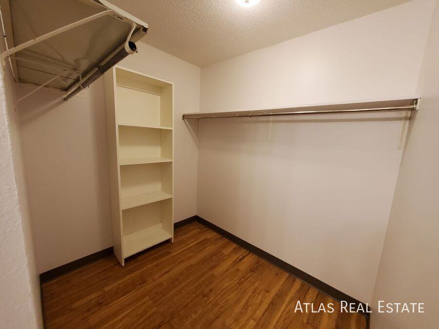 112 Rutgers Avenue - Photo 6 of 11