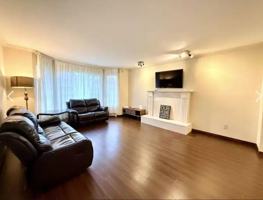 featured image of 754 69th Ave W