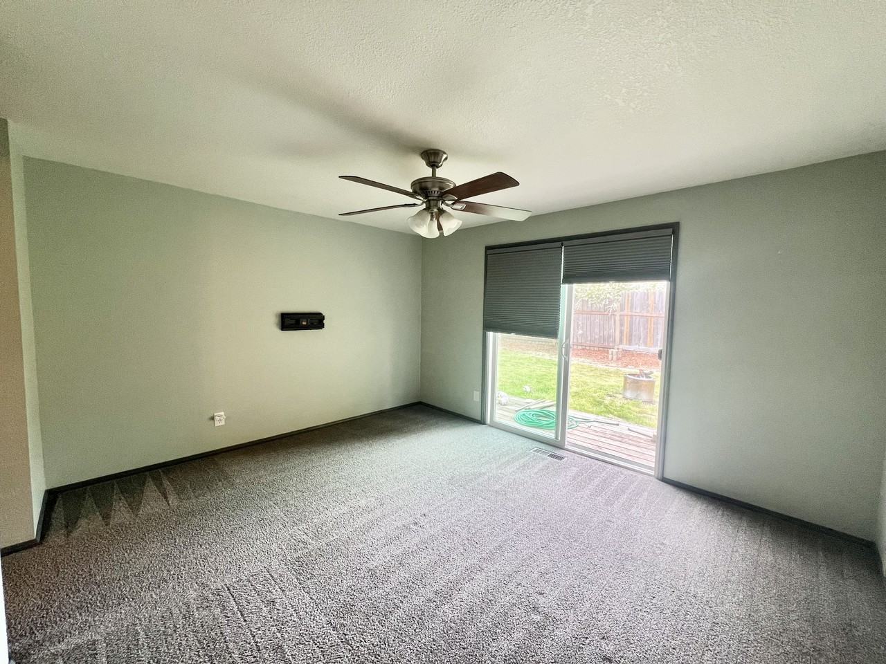2571 Ermine St Se #NA - Photo 4 of 13