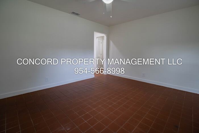 400 Charley Ave #8 - Photo 2 of 10