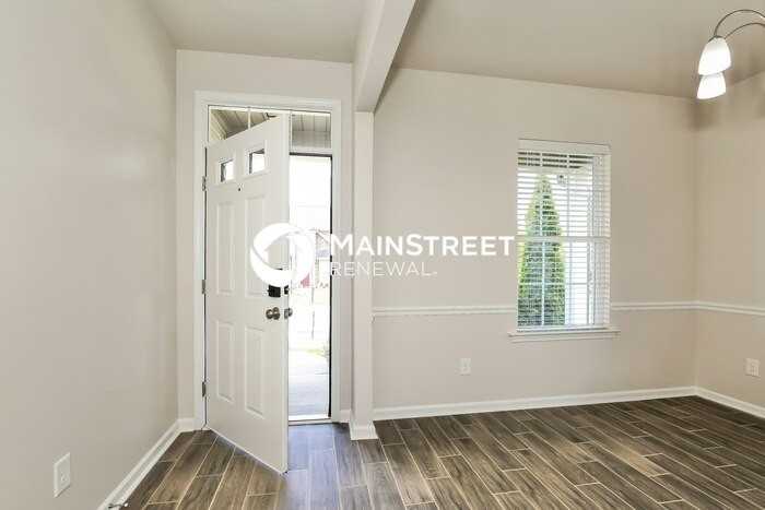 105 Emerald Dr - Photo 6 of 17