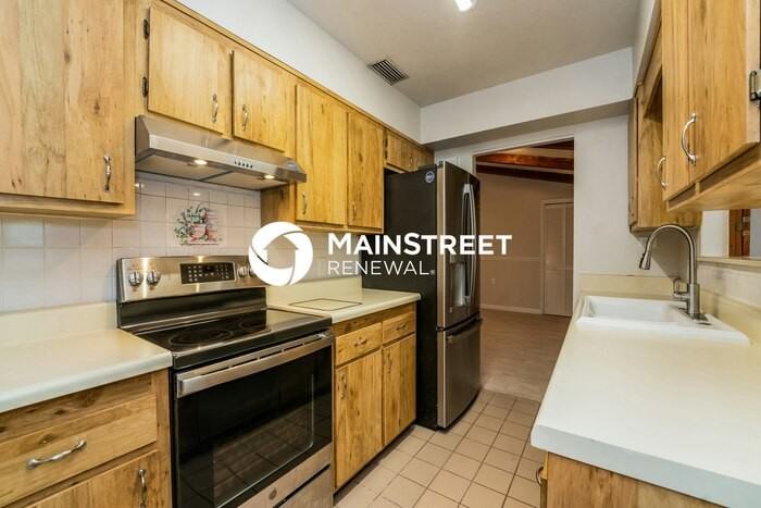 4103 Skyway Dr - Photo 7 of 16