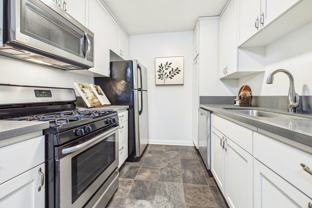 Buffalo Sherman Oaks Apartments - Photo 1 of 1