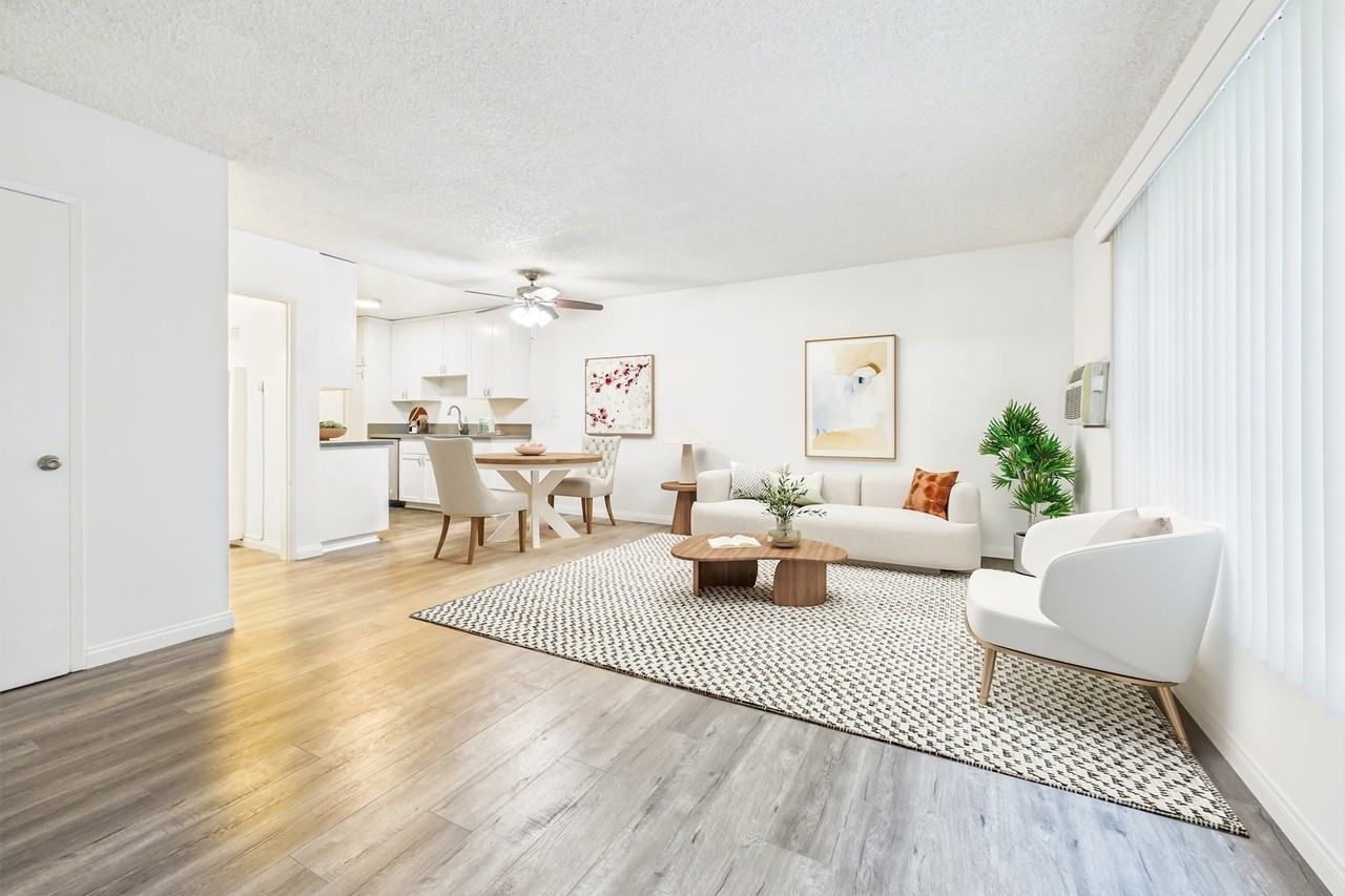 Buffalo Sherman Oaks Apartments - Photo 5 of 50