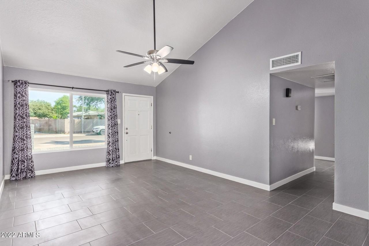 3210 N Jay St - Photo 6 of 40