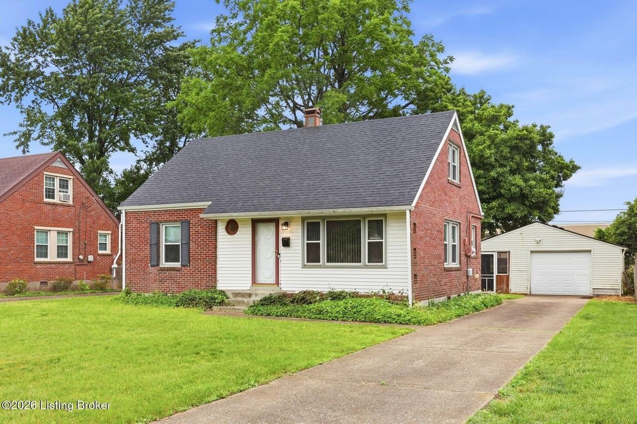 2910 Yorkshire Blvd - Photo 2 of 43
