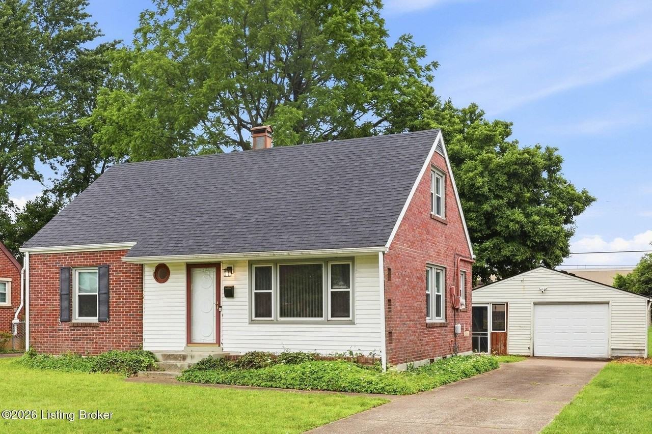 2910 Yorkshire Blvd - Photo 3 of 43