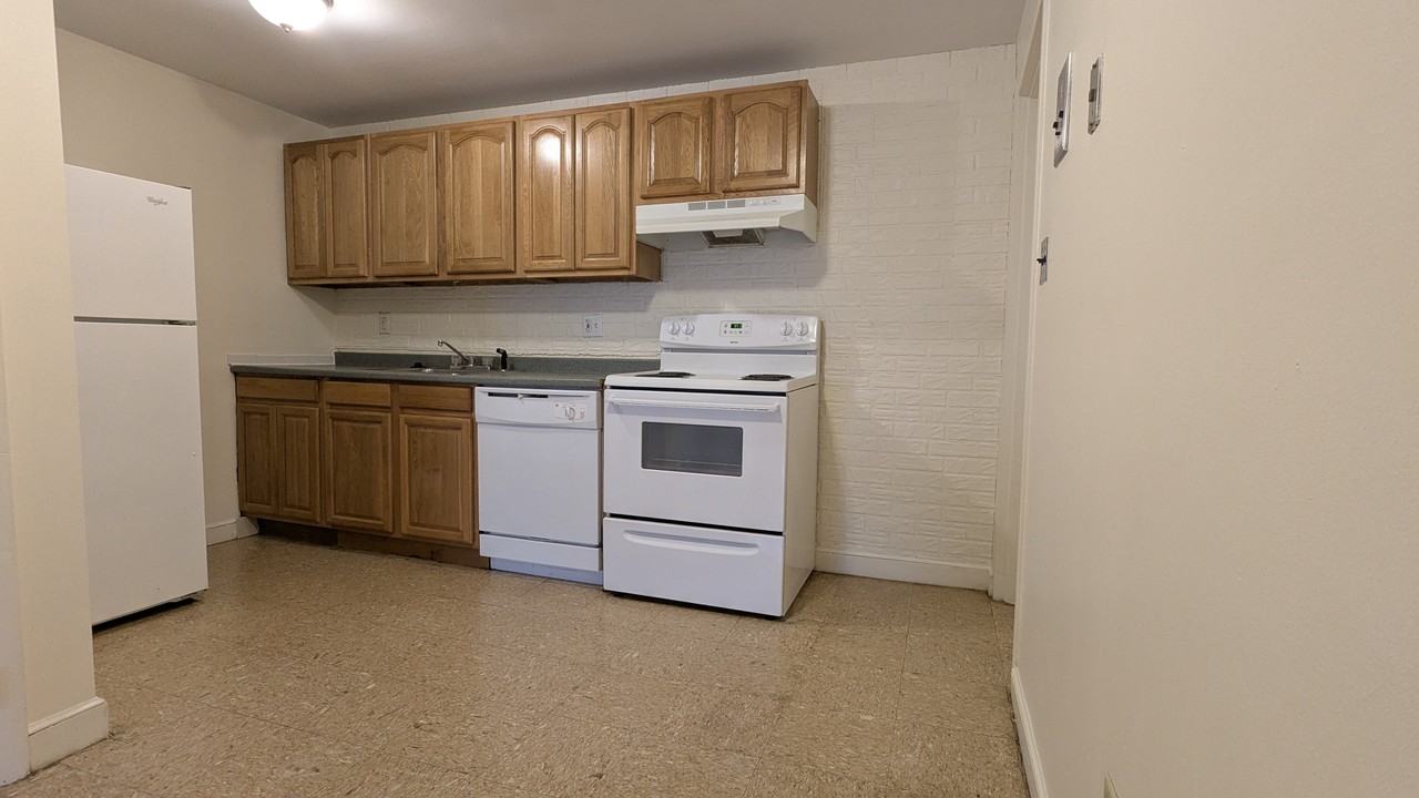 24 Grove Street #12 - Photo 2 of 7
