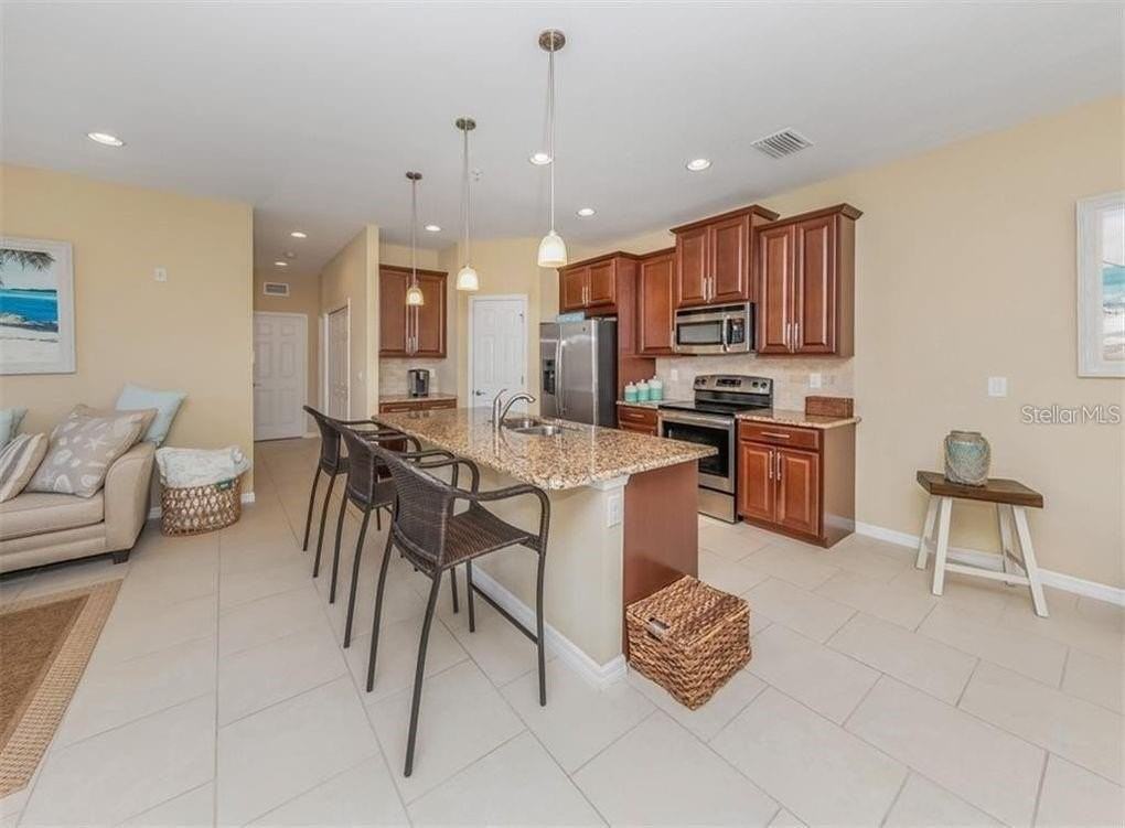 184 Explorer Dr - Photo 7 of 21