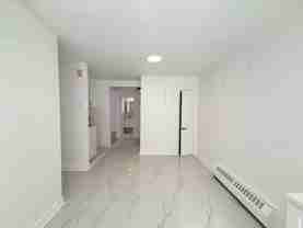 4210 Saint-Zotique - Photo 1 of 1