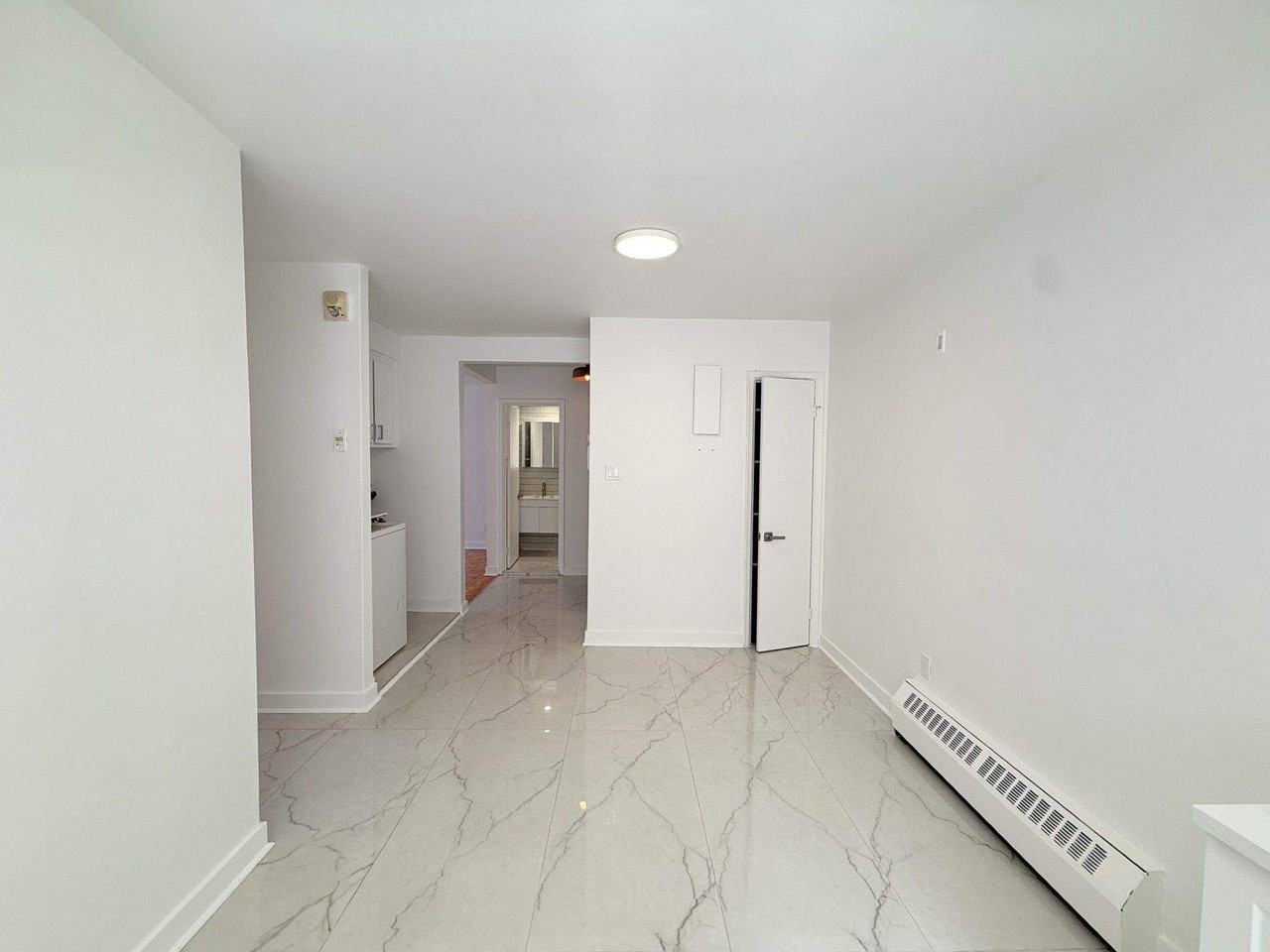 4210 Saint-Zotique - Photo 3 of 8