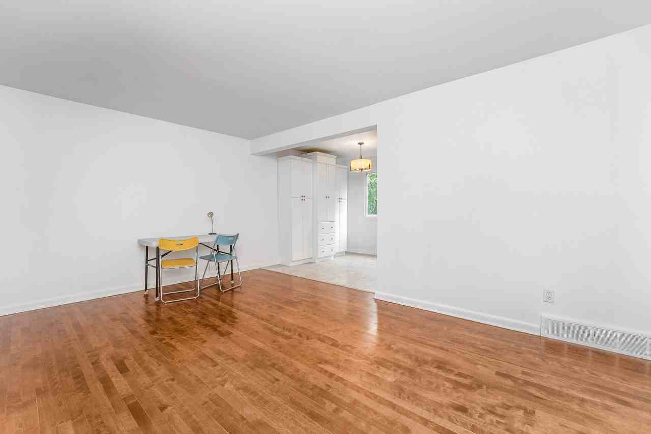 939 Weston Drive - Photo 6 of 20