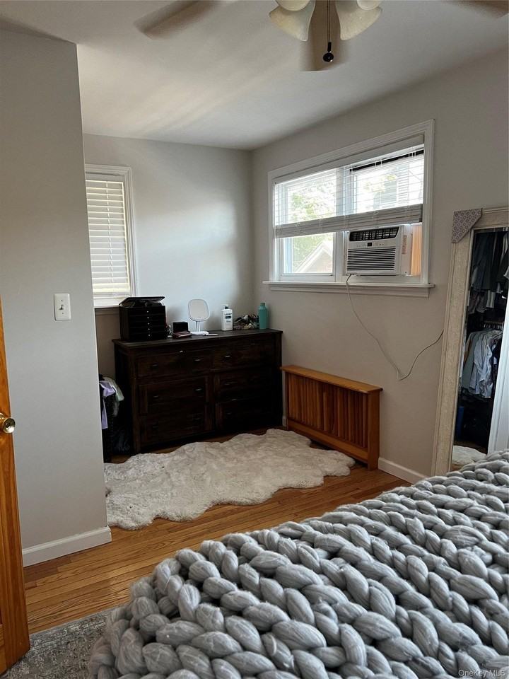 311 W Chester St - Photo 7 of 19