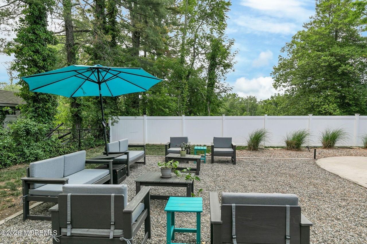 10 Tilton Rd - Photo 4 of 49