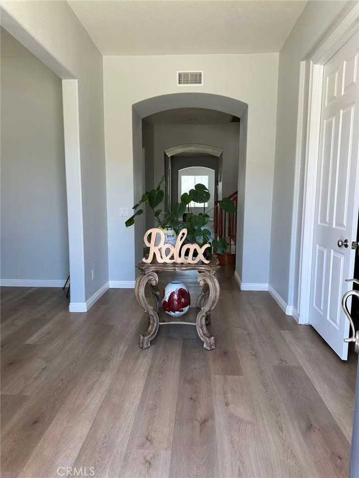 22276 Silverpointe Loop - Photo 4 of 21